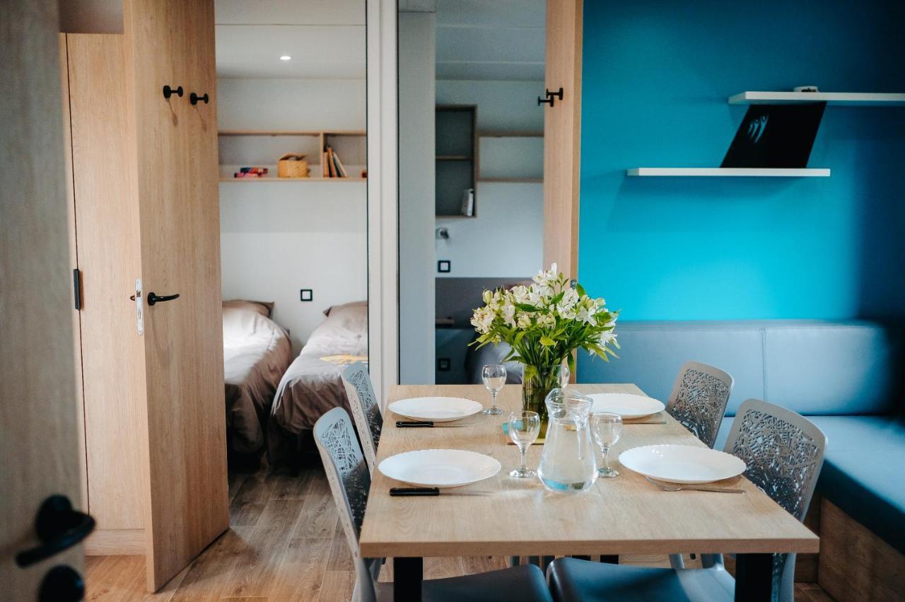 Mobil Home Xxl 4 Chambres - Camping L'Evasion Martignac  Zewnętrze zdjęcie